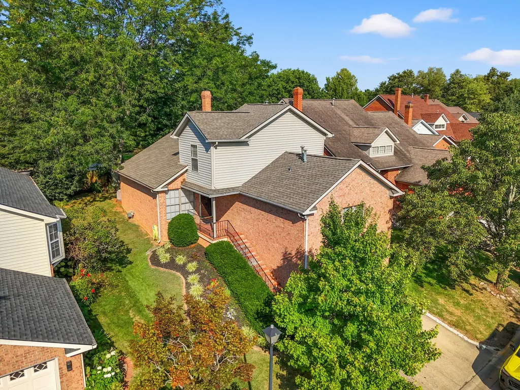 2248 Valencia Drive Lexington KY 40513