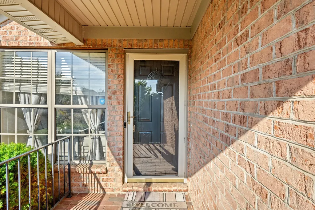 2248 Valencia Drive Lexington KY 40513