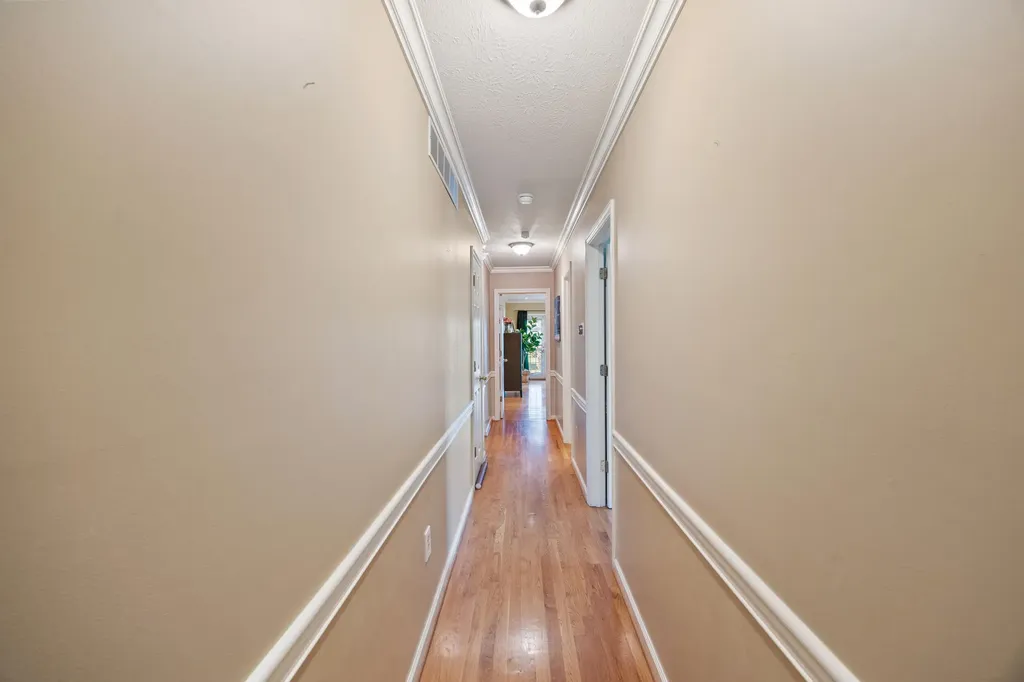 1360 Hoover Pike Nicholasville KY 40356