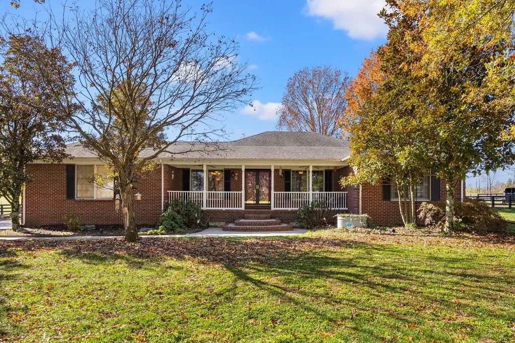 1360 Hoover Pike Nicholasville KY 40356