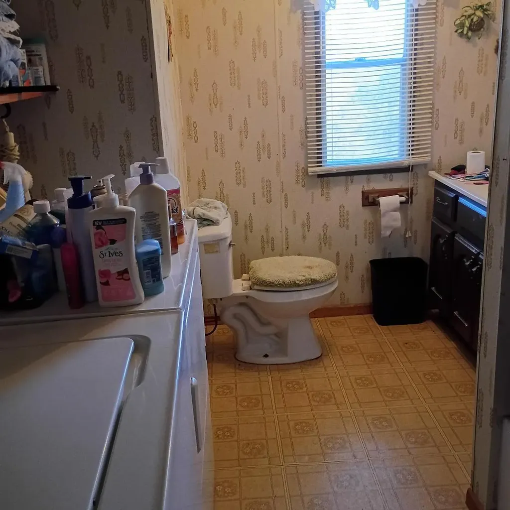 345 S Burke Road Monticello KY 42633