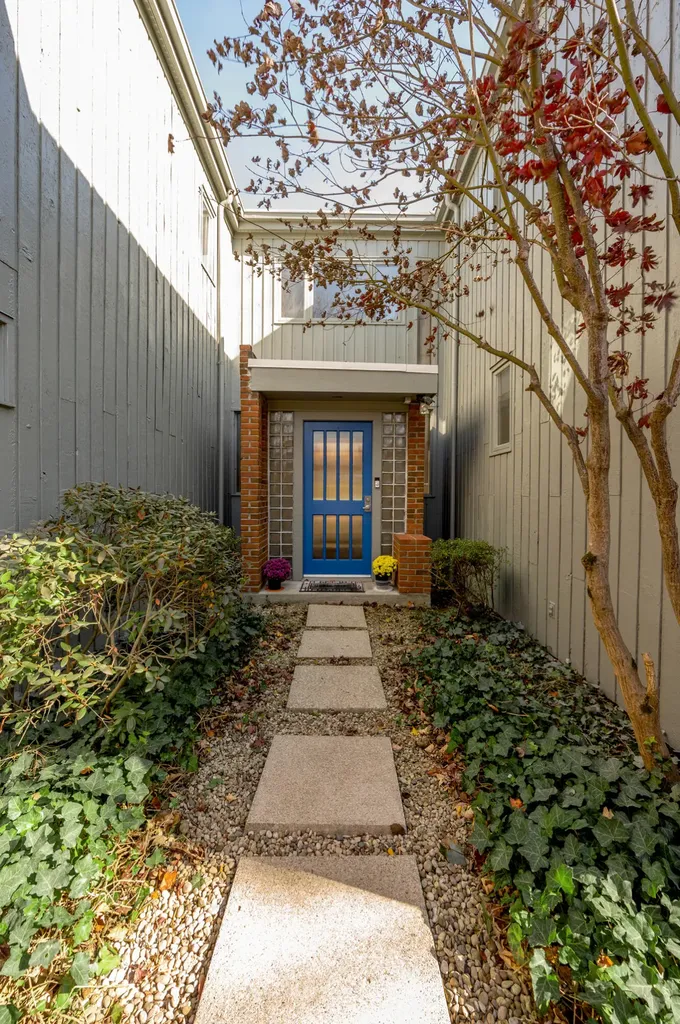 3892 Gloucester Drive Lexington KY 40510