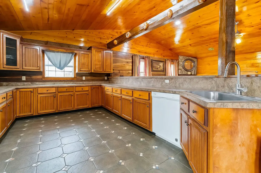 1250 Wilder Ridge Road Mckee KY 40447