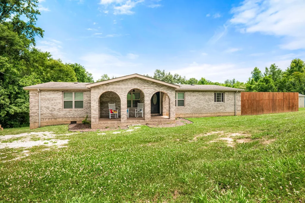 861 Black Oak Road Williamsburg KY 40769