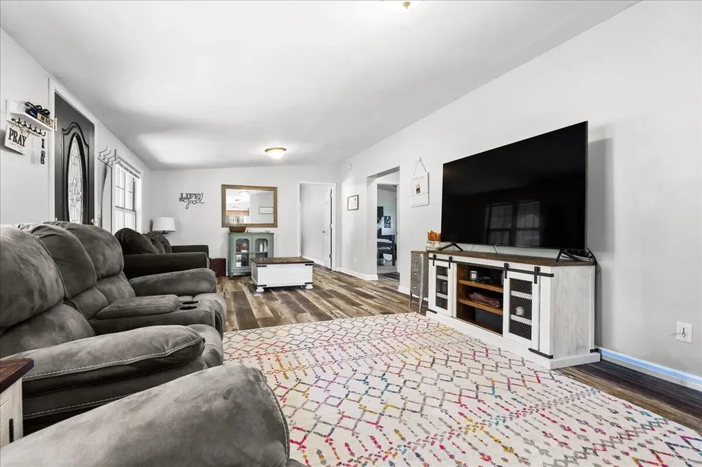 861 Black Oak Road Williamsburg KY 40769