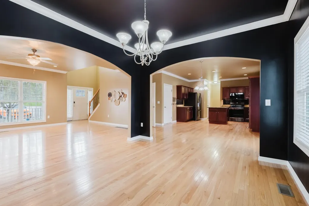 409 N Creek Court Richmond KY 40475