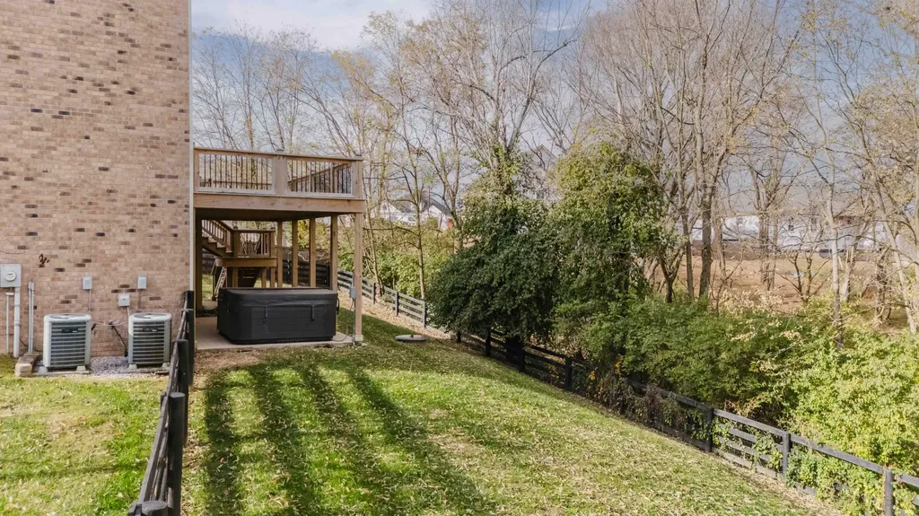 409 N Creek Court Richmond KY 40475