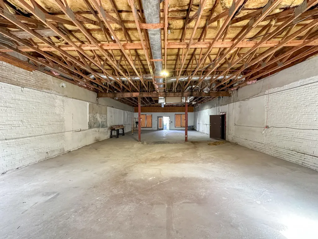 9144 Main Street Livingston KY 40445