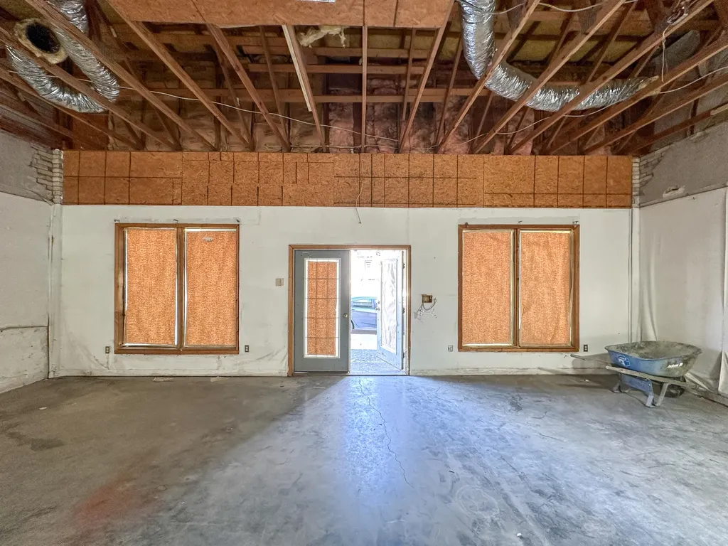 9144 Main Street Livingston KY 40445