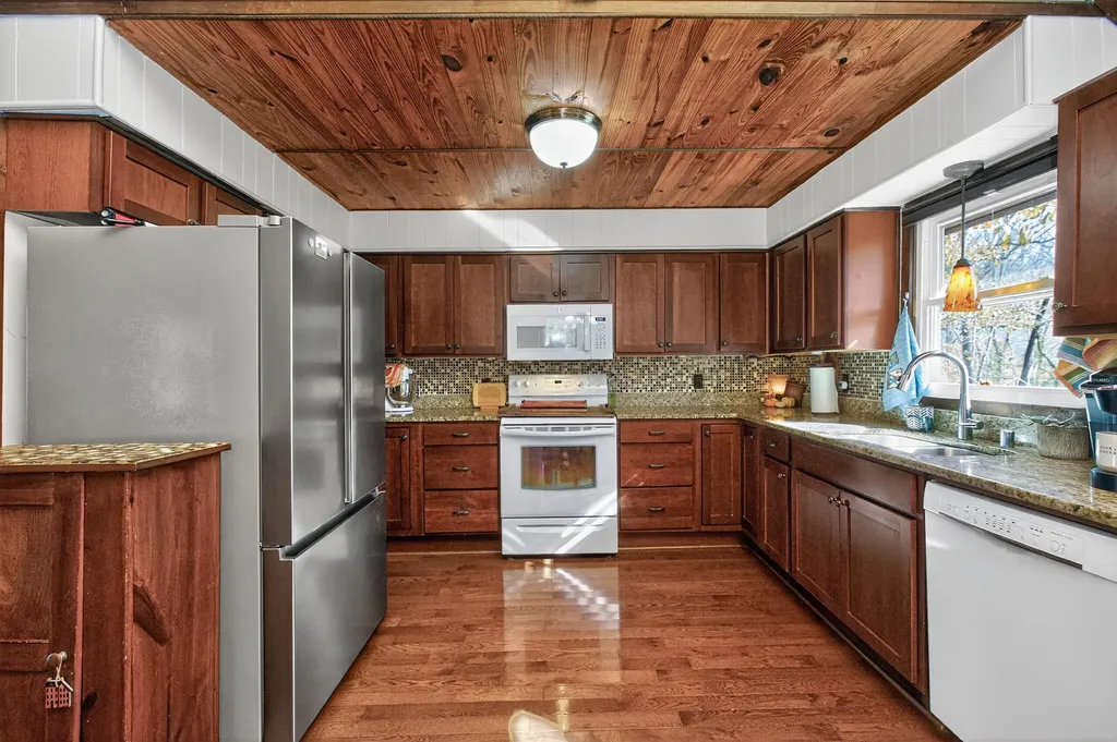 2019 Mcgee 1 Lane Nicholasville KY 40356