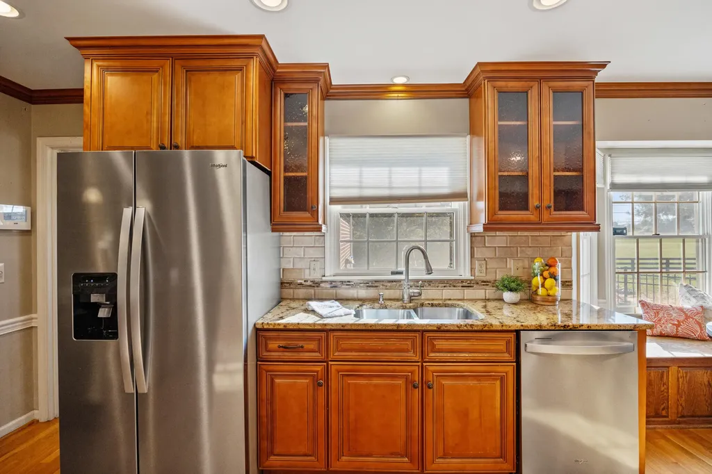 1360 Hoover Pike Nicholasville KY 40356