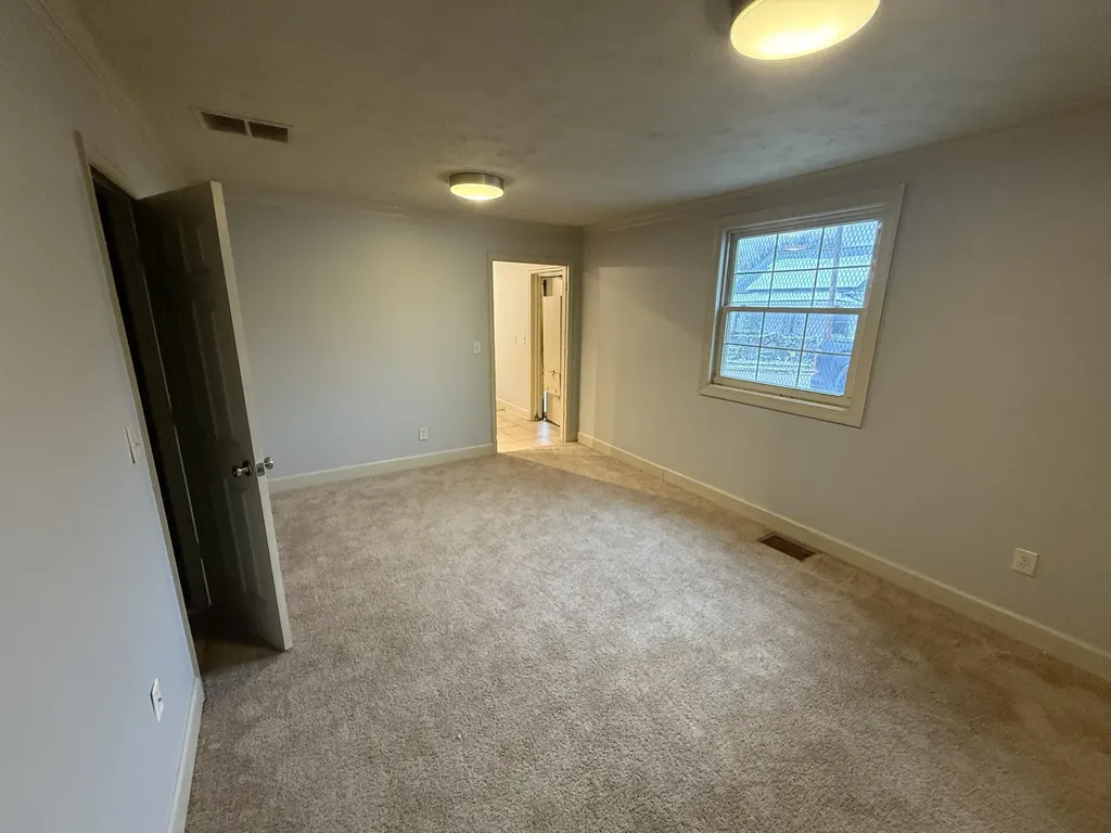 312 Thompson Road Lexington KY 40508