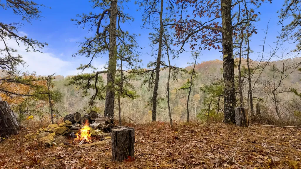 Lot 18 Sunrise Mountain Retreat Beattyville KY 41311