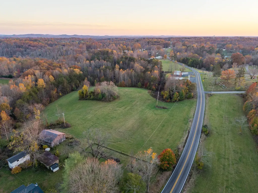 9999 Keavy Road Keavy KY 40737