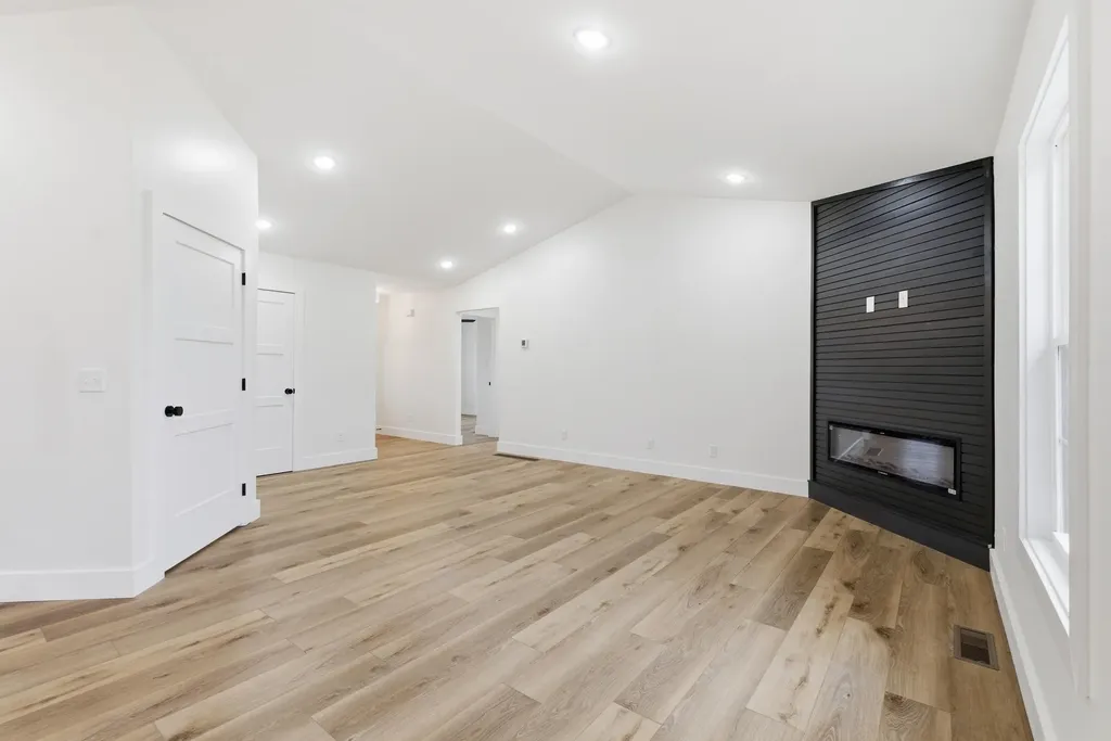 265 Liam Way Paint Lick KY 40461