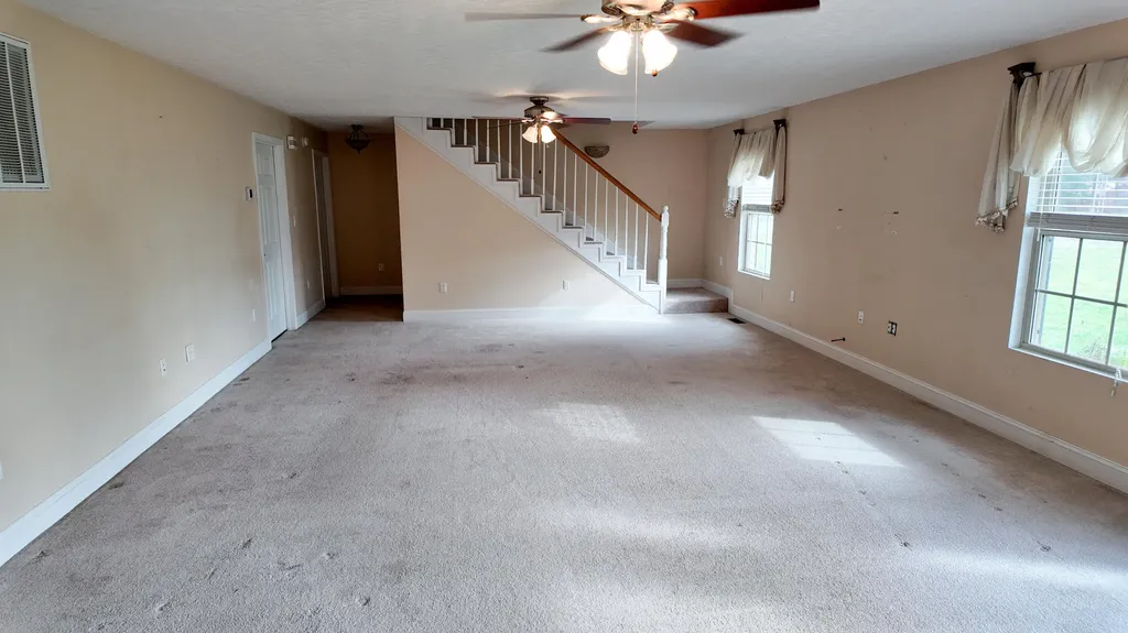 1408 Ky-80 Windsor KY 42565