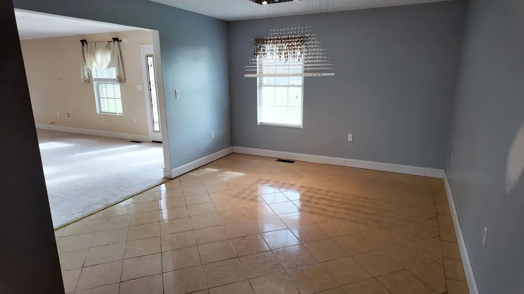 1408 Ky-80 Windsor KY 42565