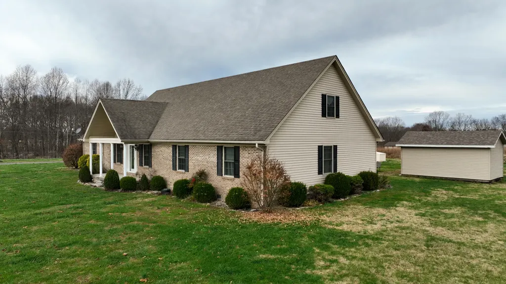 1408 Ky-80 Windsor KY 42565