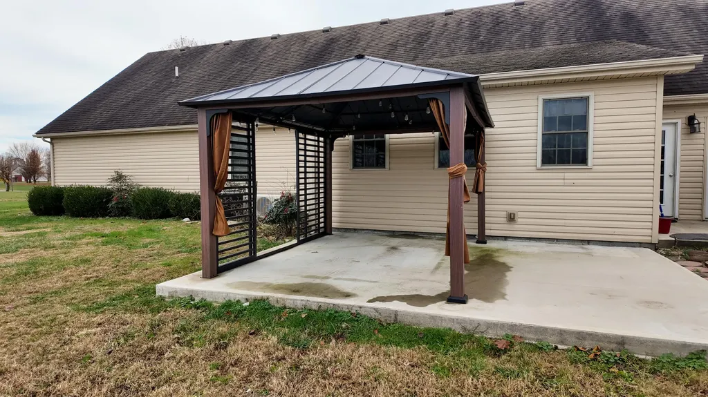 1408 Ky-80 Windsor KY 42565