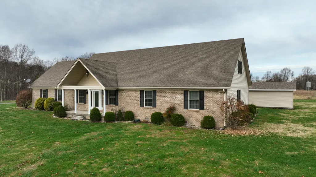 1408 Ky-80 Windsor KY 42565