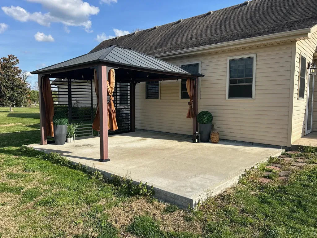 1408 Ky-80 Windsor KY 42565