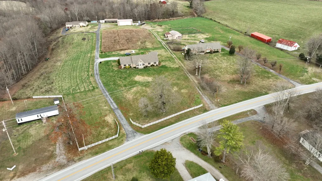 1408 Ky-80 Windsor KY 42565