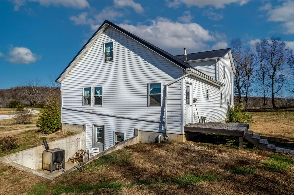 751 Old State Road Owingsville KY 40360