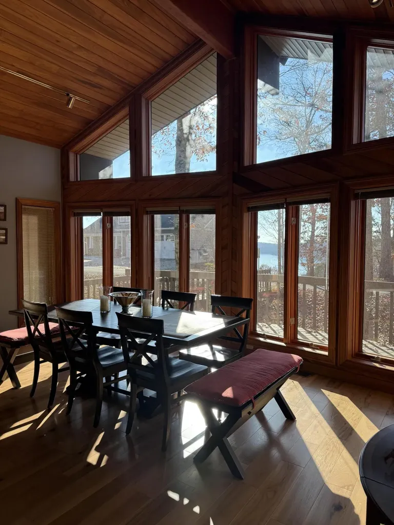 893 Lily Creek Lane Jamestown KY 42629