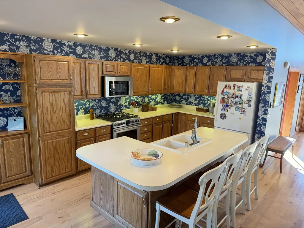 893 Lily Creek Lane Jamestown KY 42629