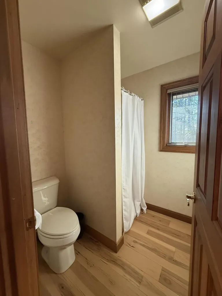 893 Lily Creek Lane Jamestown KY 42629