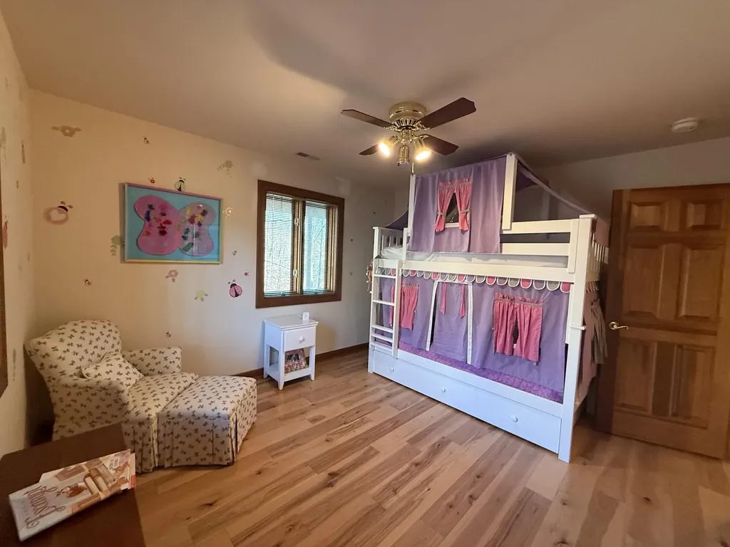 893 Lily Creek Lane Jamestown KY 42629