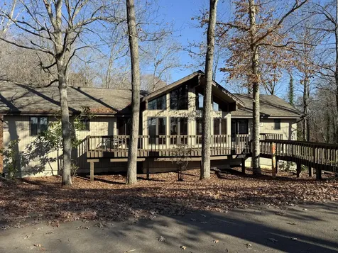 893 Lily Creek Lane Jamestown KY 42629