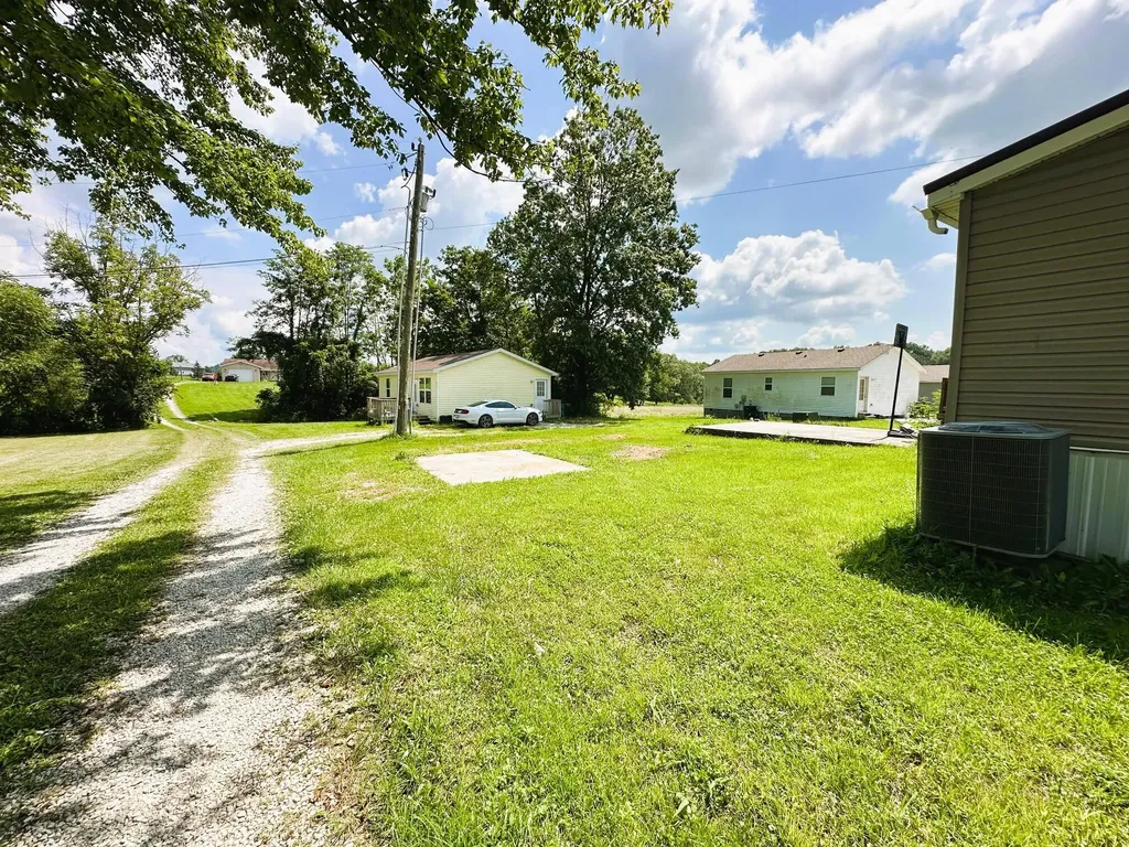 2005 Sharkey Road Morehead KY 40351