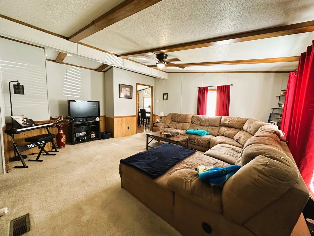 2005 Sharkey Road Morehead KY 40351