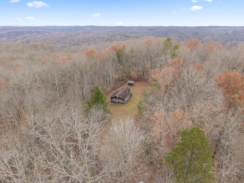 643 Baker Barr Subdivision Road Beattyville KY 41311