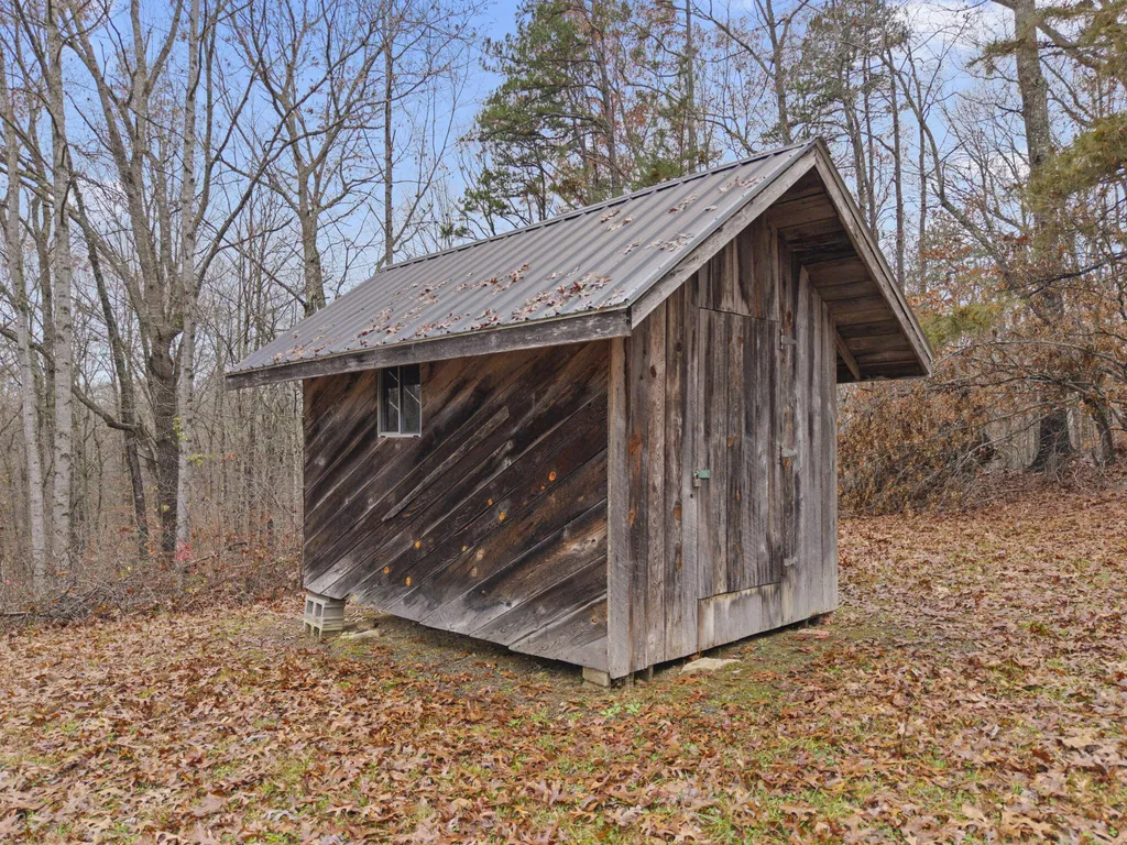 643 Baker Barr Subdivision Road Beattyville KY 41311