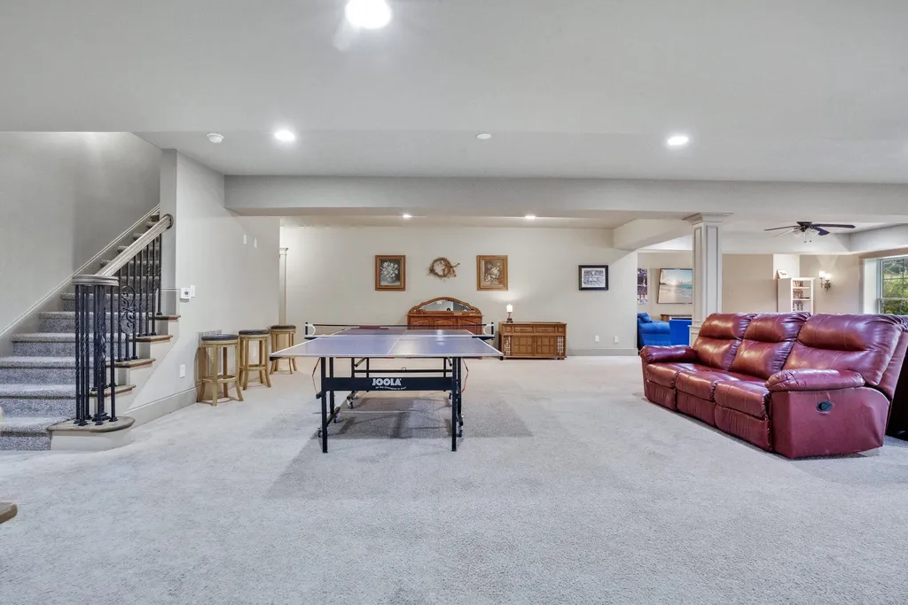 1911 Parkers Mill Road Lexington KY 40504