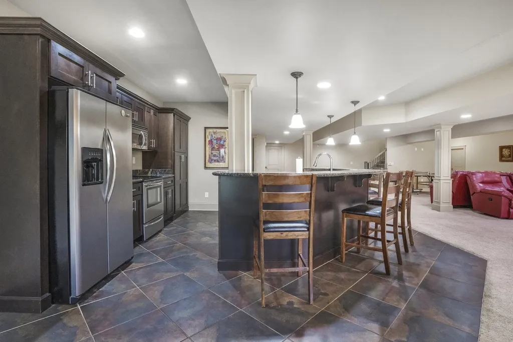 1911 Parkers Mill Road Lexington KY 40504