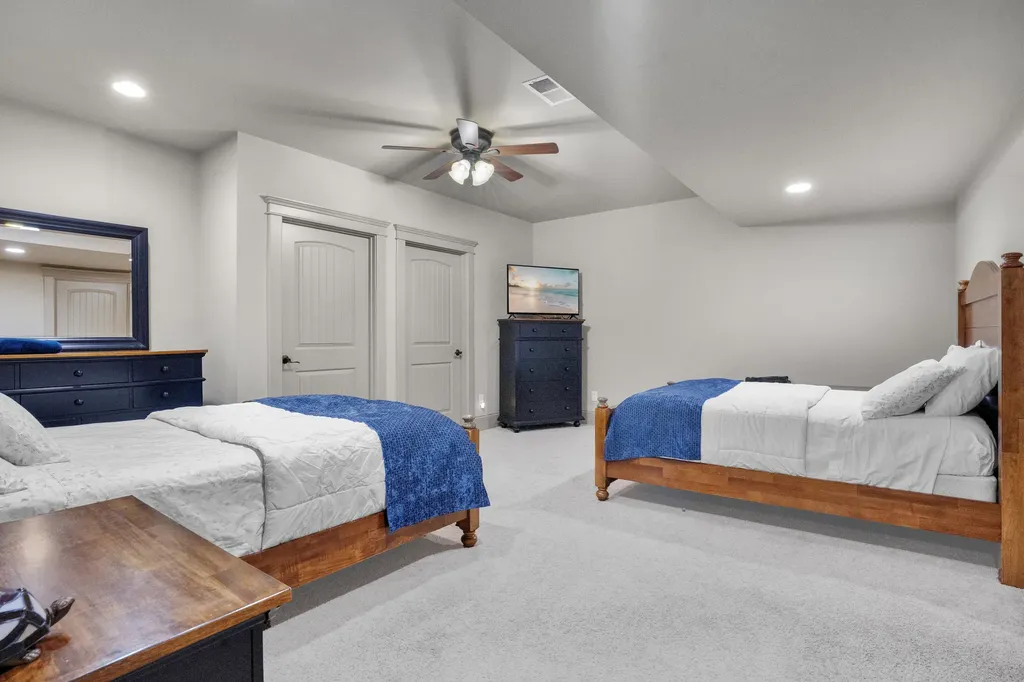 1911 Parkers Mill Road Lexington KY 40504