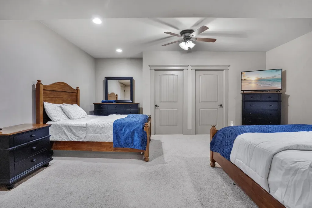 1911 Parkers Mill Road Lexington KY 40504