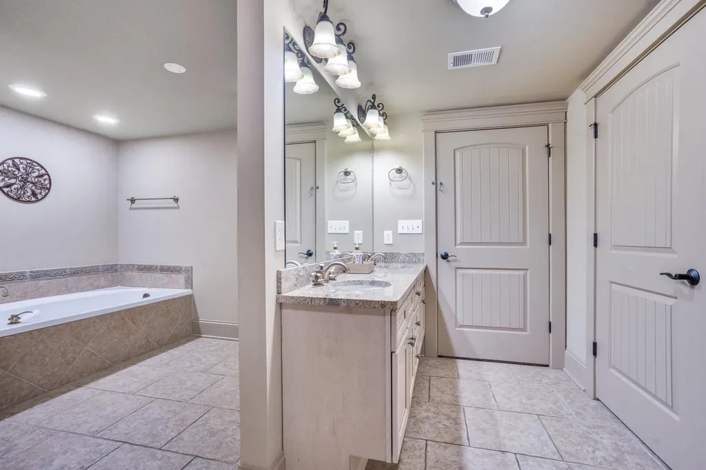 1911 Parkers Mill Road Lexington KY 40504