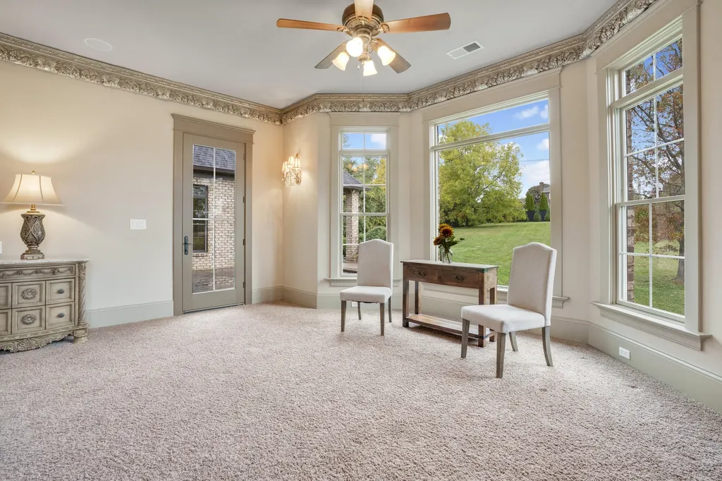 1911 Parkers Mill Road Lexington KY 40504