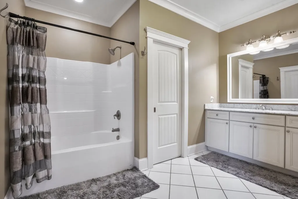 1911 Parkers Mill Road Lexington KY 40504