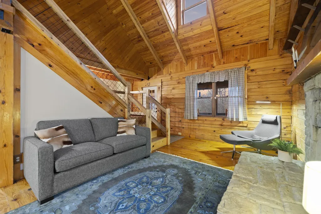 119 Spruce Valley Road Jeffersonville KY 40337