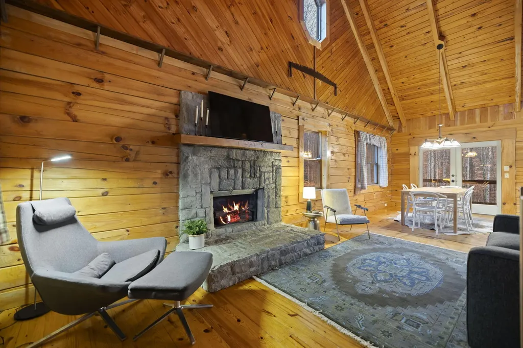 119 Spruce Valley Road Jeffersonville KY 40337
