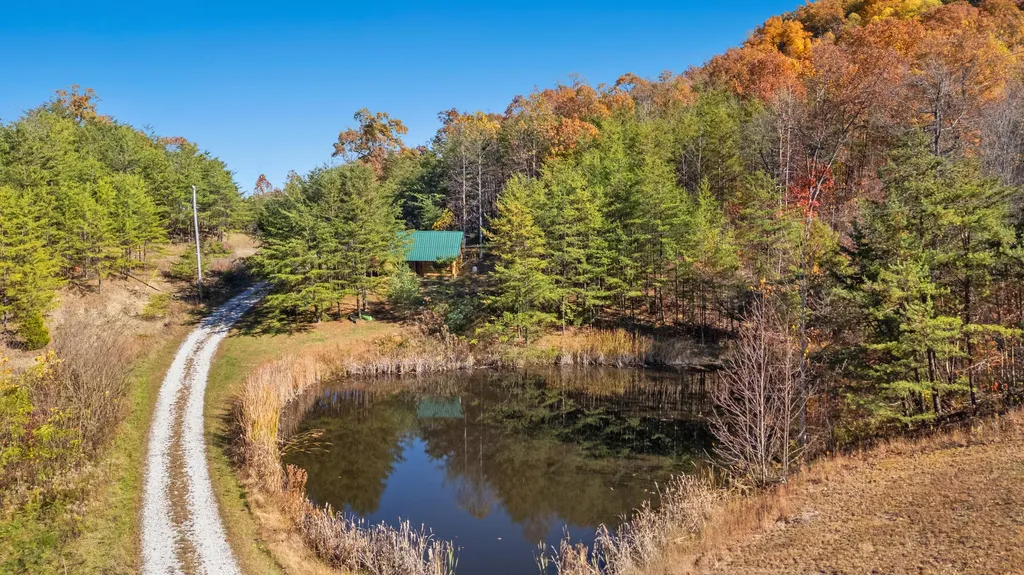 119 Spruce Valley Road Jeffersonville KY 40337