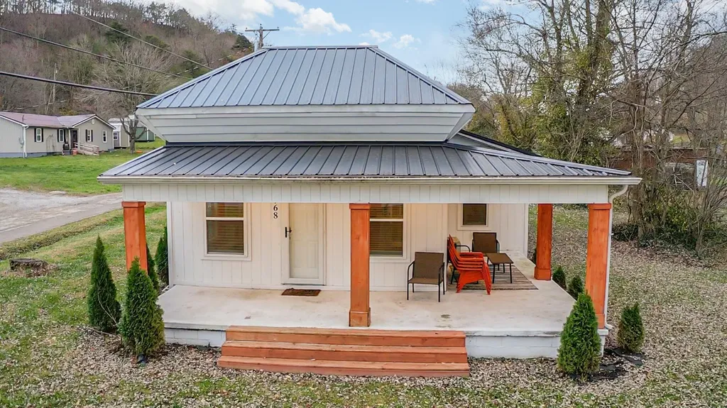 2768 Ky-198 Stanford KY 40484