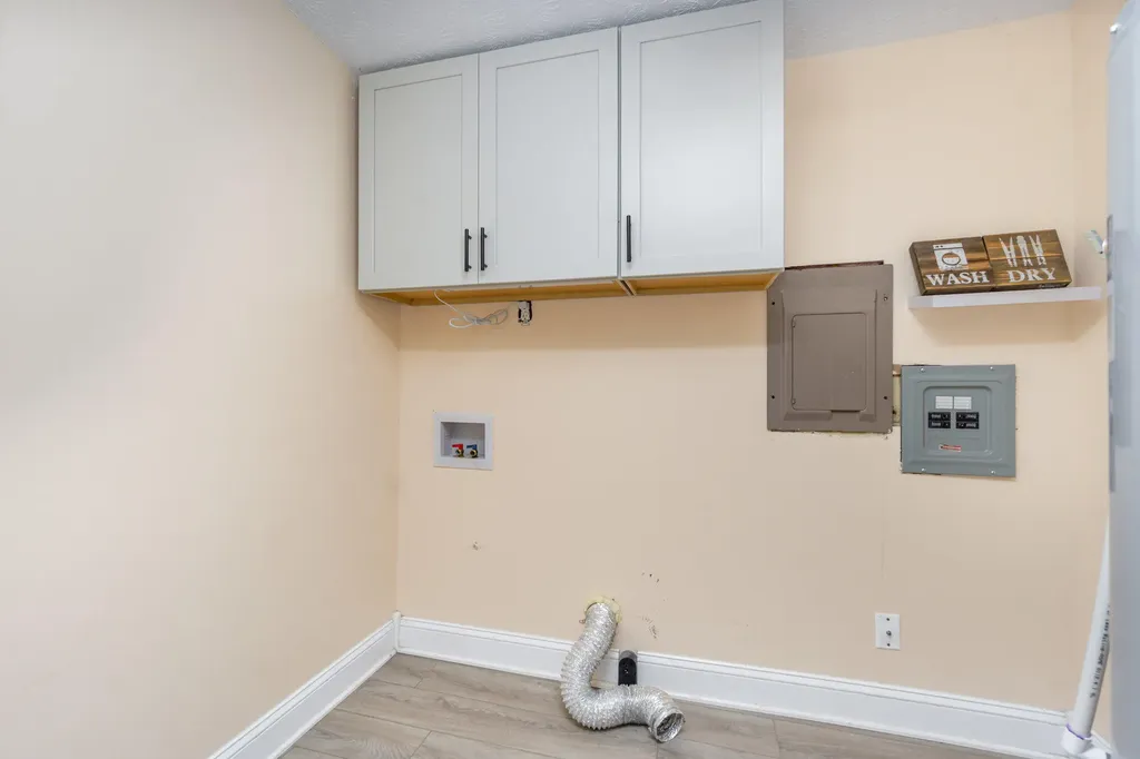 2768 Ky-198 Stanford KY 40484
