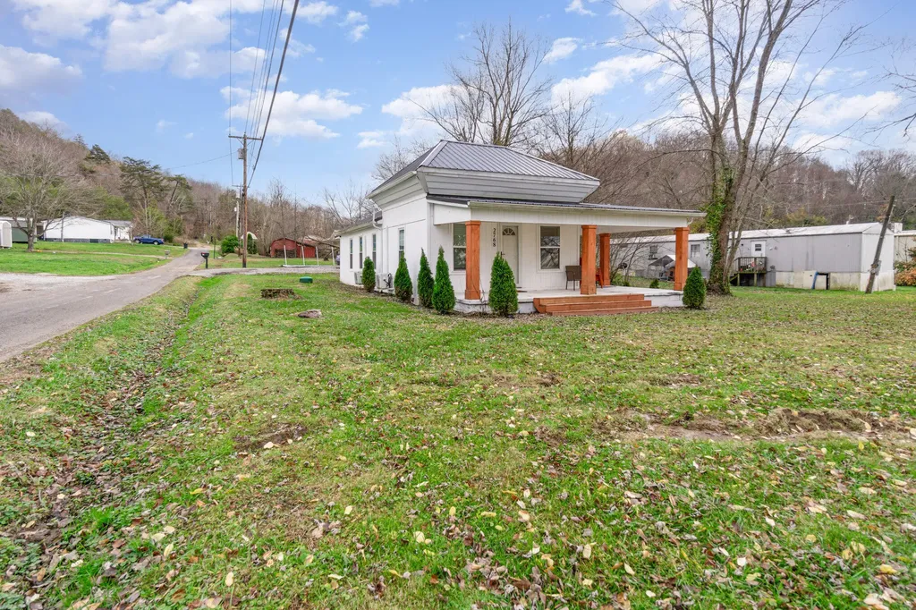 2768 Ky-198 Stanford KY 40484
