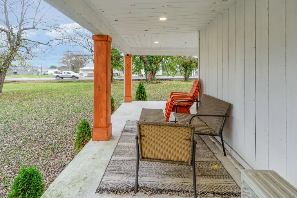 2768 Ky-198 Stanford KY 40484